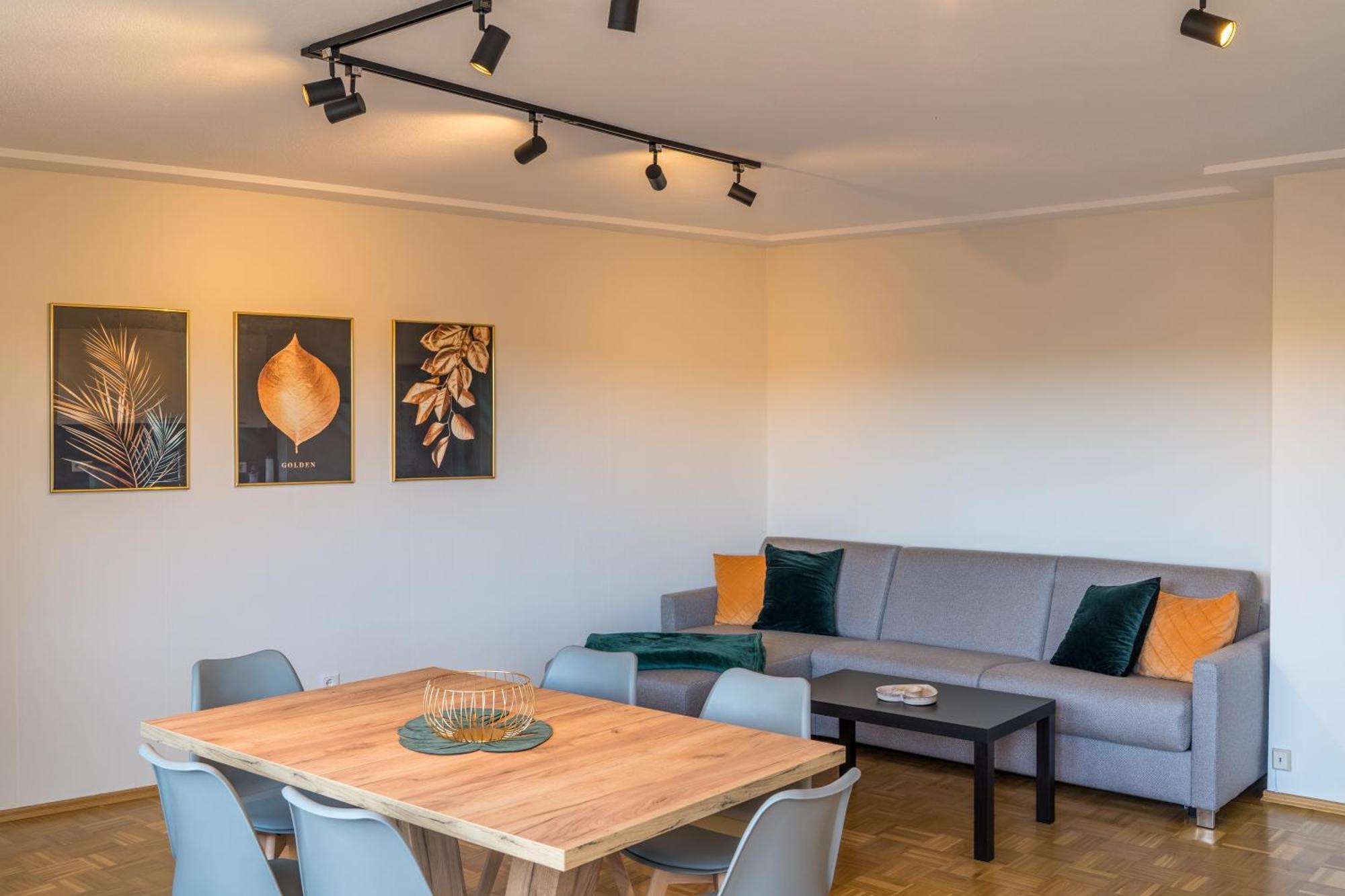 Ferienwohnung Nadine Petschler Obereisenheim Exteriér fotografie